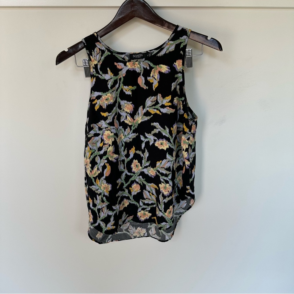 Women's Black Floral Sleeveless Top